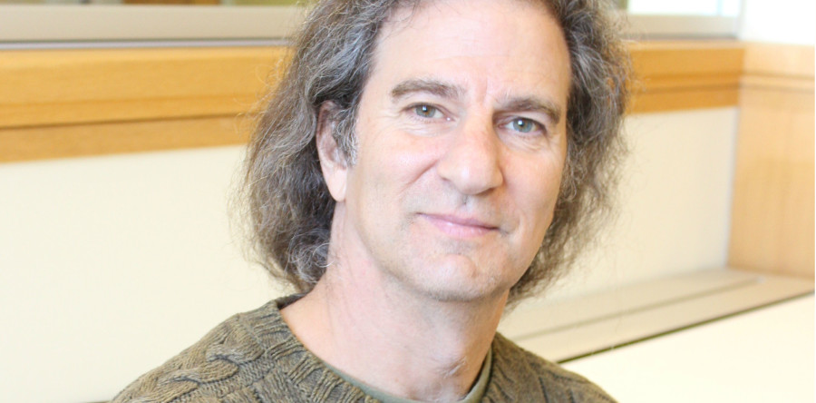 Pesquisador da Universidade da Califórnia realiza palestra na UFC