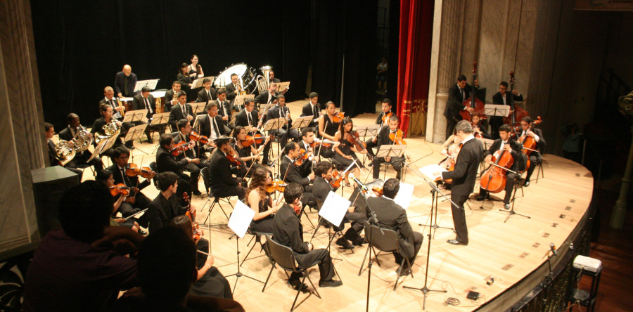 OSUECE apresenta Concerto Sinfônico com regente convidado