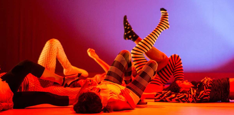 Espetáculos do curso de dança da UFC integram programação da Bienal