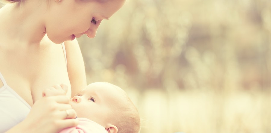 Maternidade Escola da UFC promove campanha de aleitamento materno