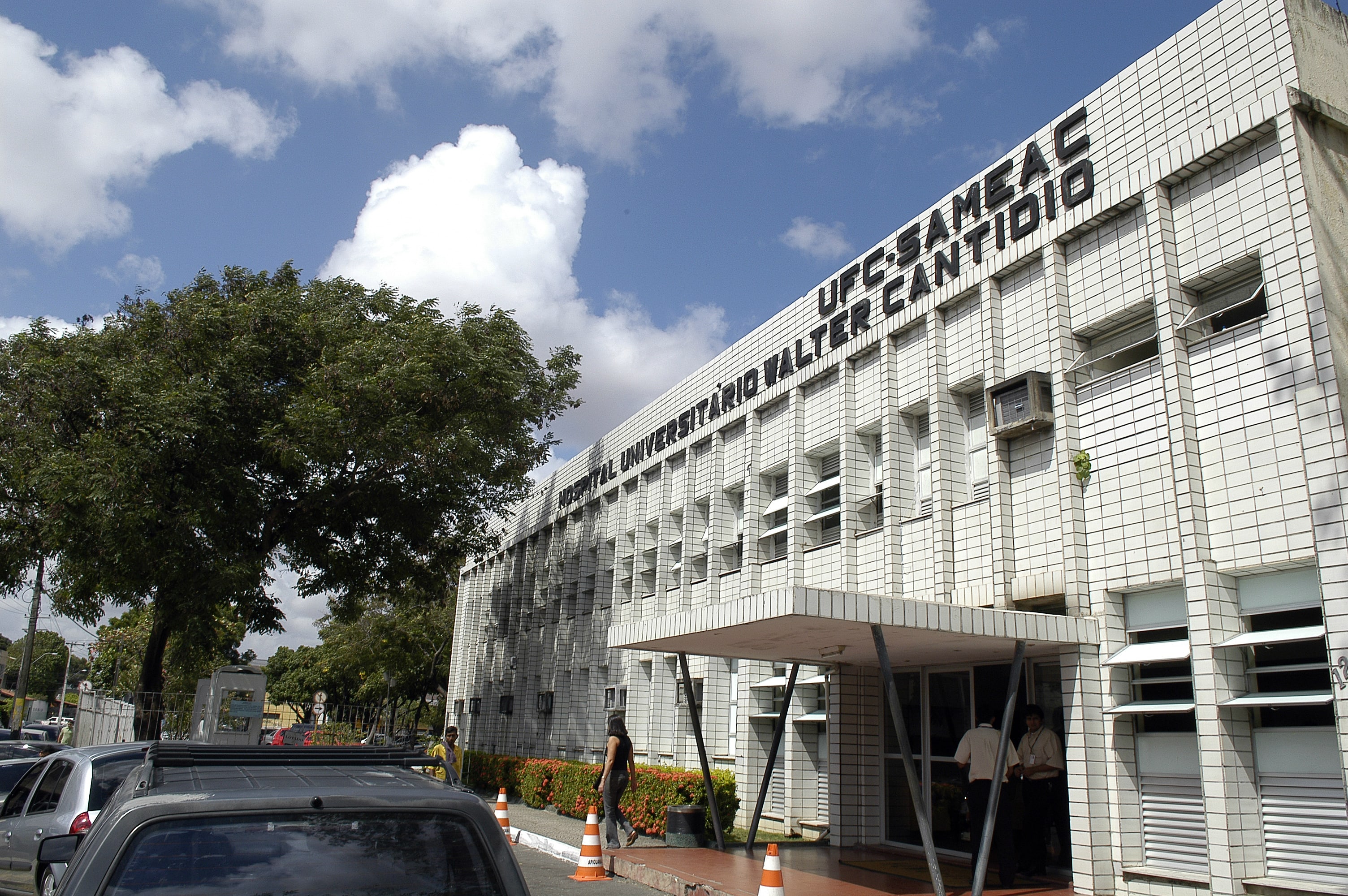 Rádio Universitária FM 107,9 – Complexo Hospitalar da UFC participa de  mutirão do SUS