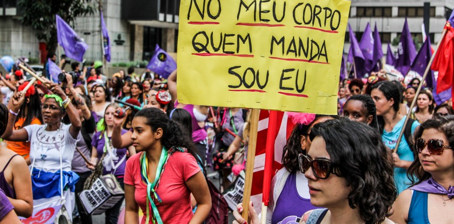 Direitos das mulheres no Opinião