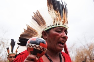 Luíza Canuto, na aldeia do Olho D'água dos canutos do povo Tabajara (Monsenhor Tabosa/CE, 2016)