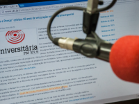 Rádio Universitária FM altera sua programação durante o Carnaval
(Foto: Viktor Braga/UFC)