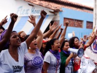 O dia 8 de março foi marcado por atos em todo o Brasil. Em Fortaleza, centenas de mulheres se reuniram na Praça da Bandeira, no Centro (Foto: Marcha Mundial das Mulheres/Divulgação)