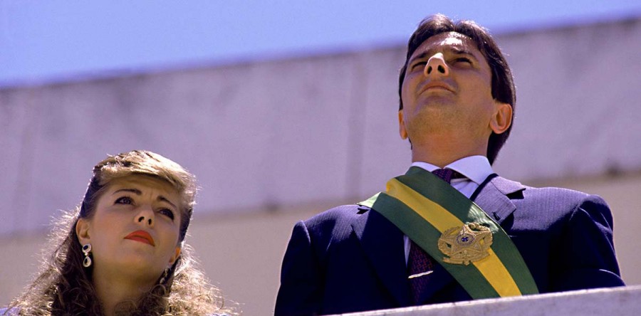 Entenda as diferenças entre monarquia e república