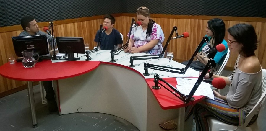 Rádio Debate discute identidade de gênero