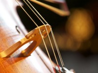 As Suites para Cello já foram transcritas para diversos instrumentos, como violino, piano e saxofone (Foto: Reprodução/Internet)