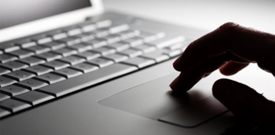 PL pauta proteção de dados pessoais na internet