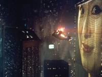 Blade Runner é um filme de ficção científica estadunidense dirigido por Ridley Scott (Foto: Reprodução/Internet)