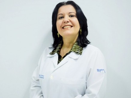  Segundo a veterinária Annice Cortez, o diagnóstico tem vários passos, desde o exame físico, ultrassonografia, até a avaliação do líquido prostático (Foto: Acervo Pessoal) 