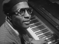 Apesar de ter escrito apenas 71 temas de jazz ao longo da vida, Thelonious Monk é considerado um dos grandes pianistas da história (Foto: Reprodução/Internet)