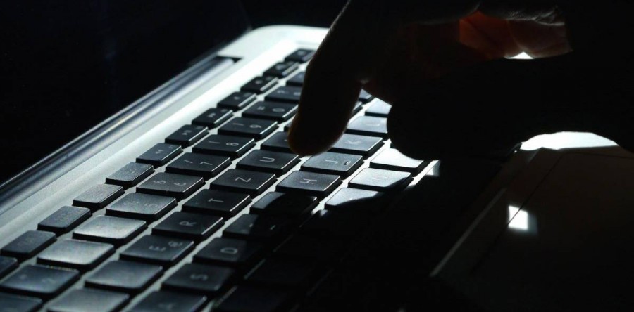 Práticas criminosas na Internet e a legislação brasileira