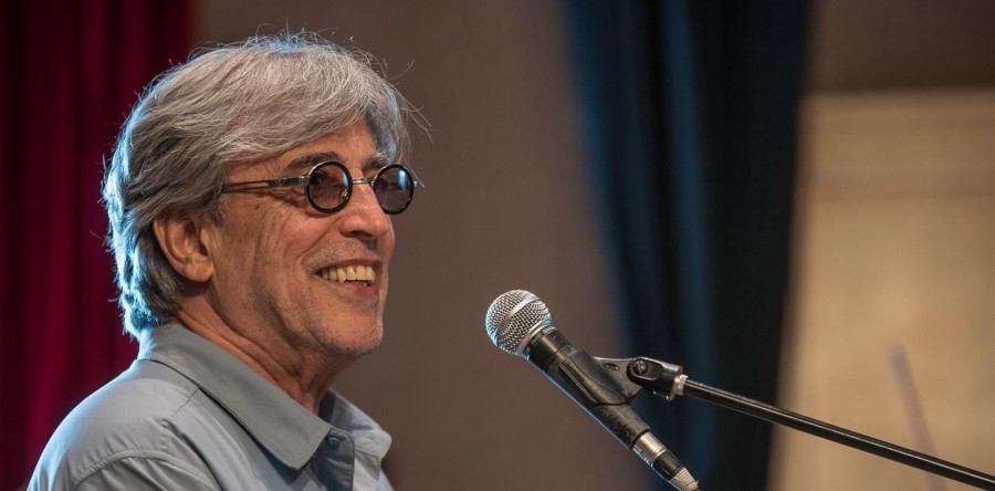 Mistura Brasileira passeia de Ivan Lins a Carla Vizi