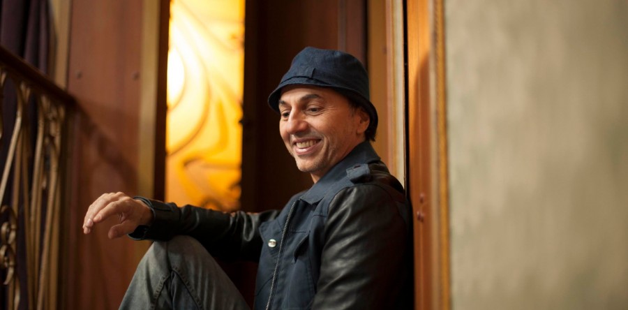 Nova música de Zeca Baleiro no Mistura Brasileira