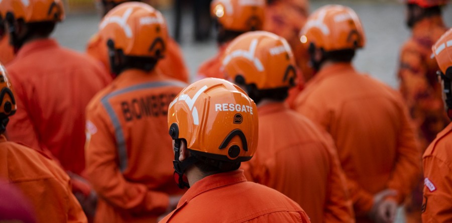 IFCE e Bombeiros criam caixa de desinfecção de EPIs