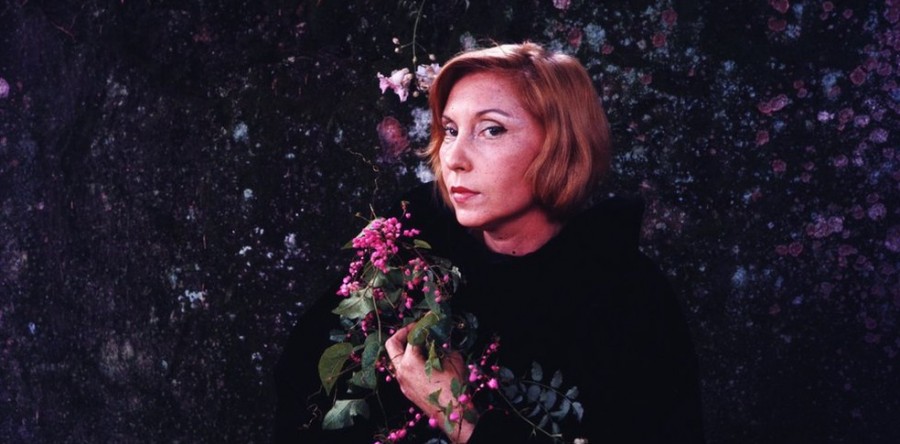 Clarice Lispector: 100 anos da escritora das entrelinhas