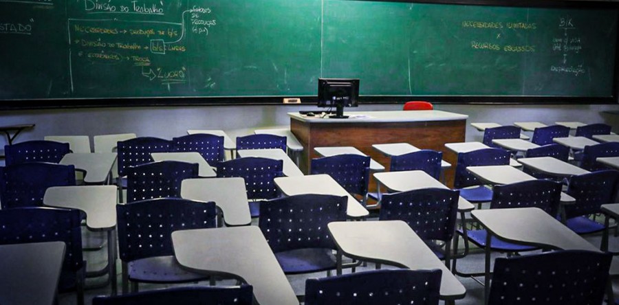 SINDSIFCE reprova retomada das aulas presenciais