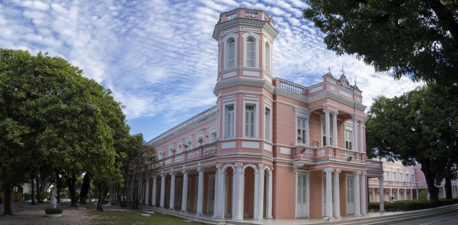 UFC assina convênio com universidade italiana