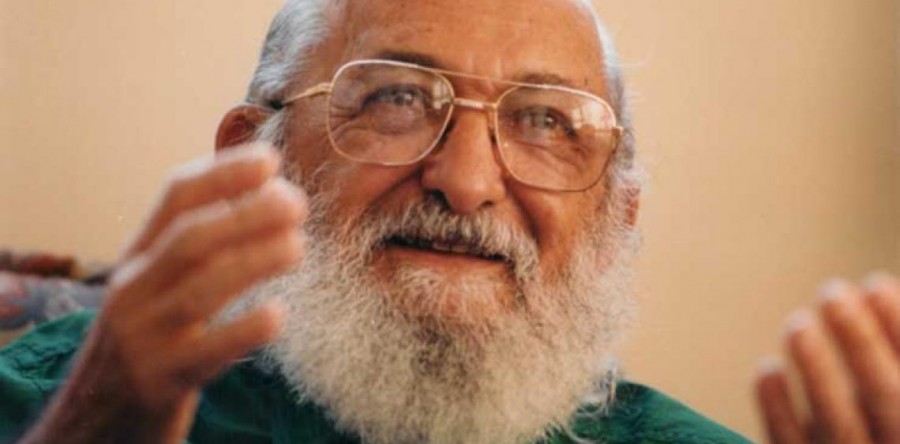 Sementes de Paulo Freire com Regina Coele