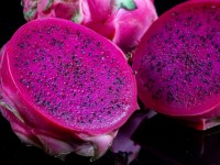 No momento os pesquisadores estão em busca de parceiros visando a produção e a colocação no mercado de produtos coloridos naturalmente a partir da pitaia (Foto: iStock)