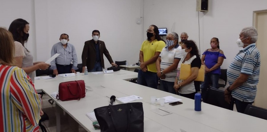 Ex-presos políticos cearenses recebem indenização