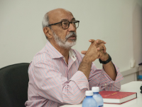 Um dos mais importantes pesquisadores brasileiros na área de cultura popular e autor de mais de 50 livros, Gilmar de Carvalho morreu em abril de 2021 (Foto: Arlindo Barreto)