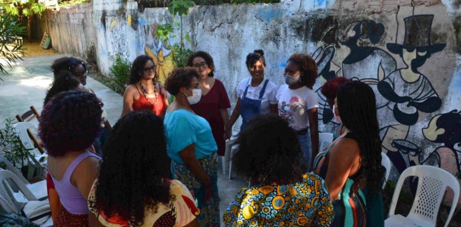Coletivo promove curso Mulheres Negras Resistem