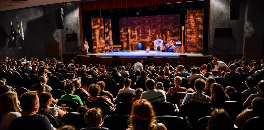 Atividades culturais reduzem estresse e sensação de tristeza