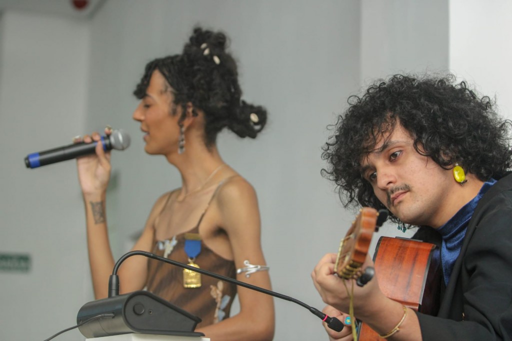 Mumutante se apresenta na Câmara Municipal de Fortaleza. (Foto: Divulgação)
