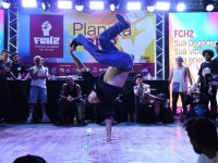Breakers agitam o Theatro José de Alencar no Festival Cearense de Hip Hop 2024 (Foto: Reprodução/Instagram)